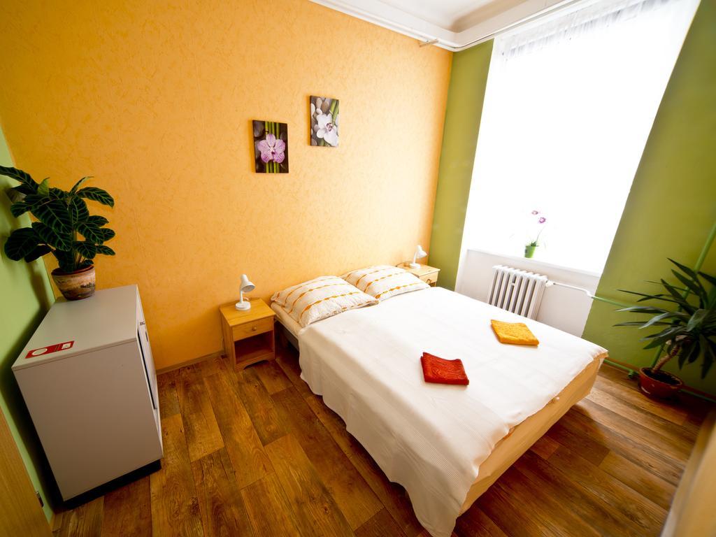 Hostel Sklep Praha Bagian luar foto