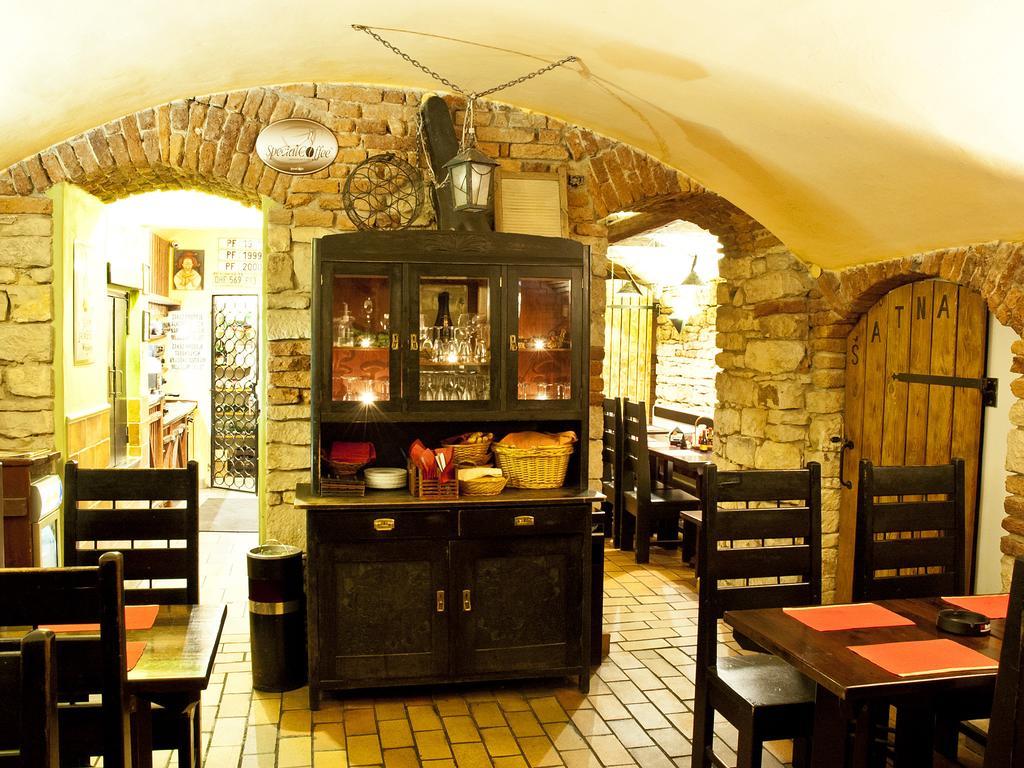 Hostel Sklep Praha Bagian luar foto