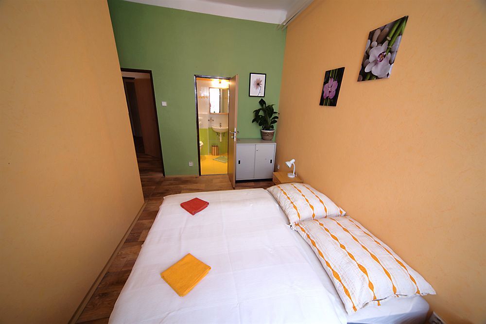 Hostel Sklep Praha Bagian luar foto