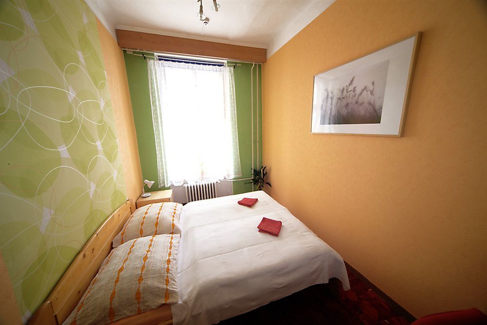 Hostel Sklep Praha Bagian luar foto
