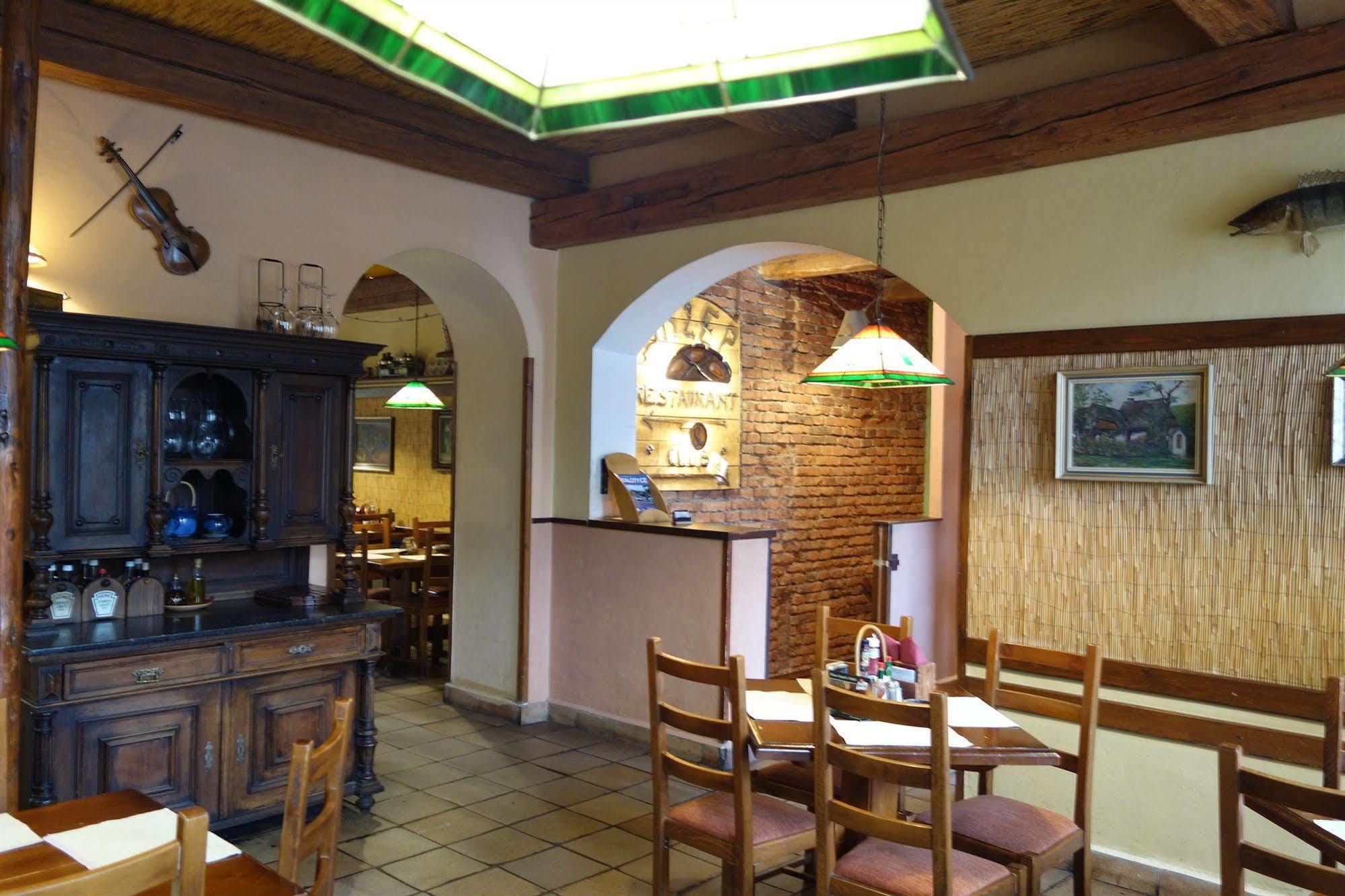 Hostel Sklep Praha Bagian luar foto
